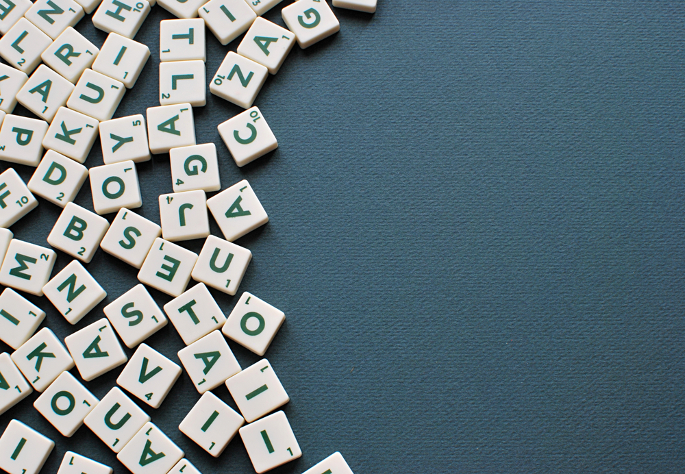 Wie Spielt Man Scrabble Regeln Und Tipps Spielefreun de